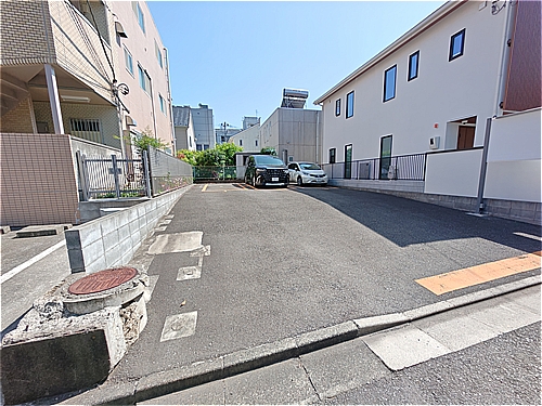 朝日町4-19パーキング