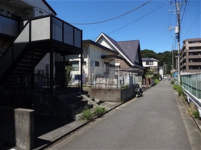 ウインズ湘南本町 ウインズ湘南本町　物件前