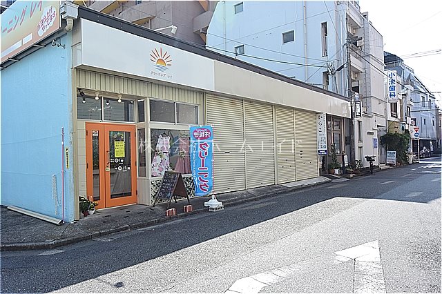 高井店舗　外観04