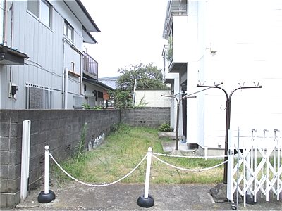湘南コーポ 湘南コーポ　敷地駐車スペース