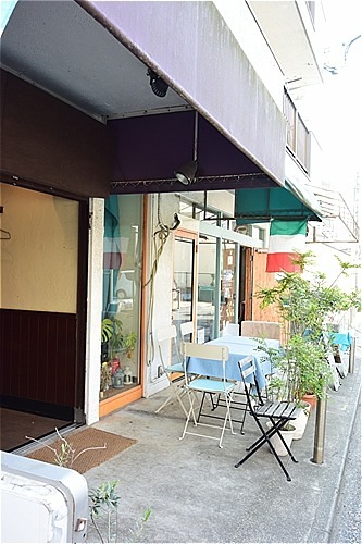 ルネッサンス湘南 カフェスタンド チェレステ
