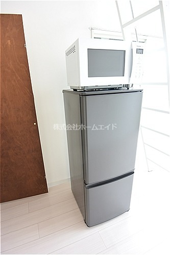 ハックベリーハウス4（旧名称ハイム眞平塚） ２ドア冷蔵庫