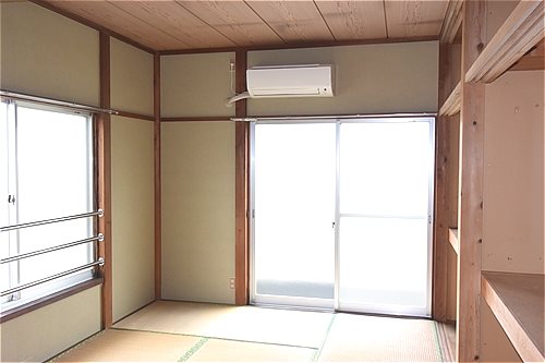 しのぶ荘 和室の畳は入居前に張り替えます