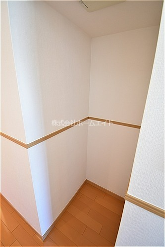 ヴィニヤード弥勒寺 ペット用のトイレが置けるスペース
