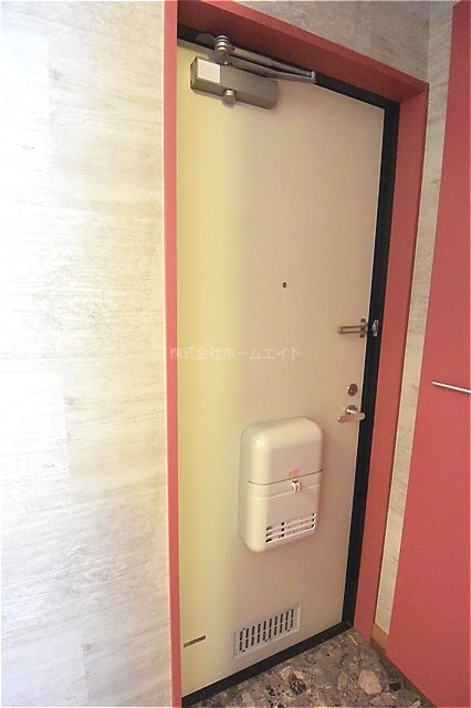 ウインズ湘南本町 ドアスコープ、新聞受けあり