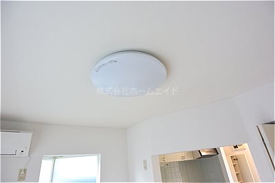 マイハイツ 残置物扱いの照明器具
